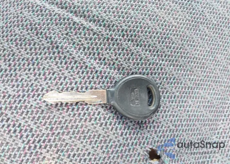 2000 Jeep Cherokee Sport из США, поврежденный, VIN 1J4FF48S7YL153811